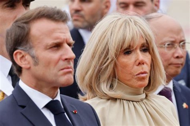 Does Emmanuel Macron Wear a Wig? Unveiling the Truth Behind the French President's Hair