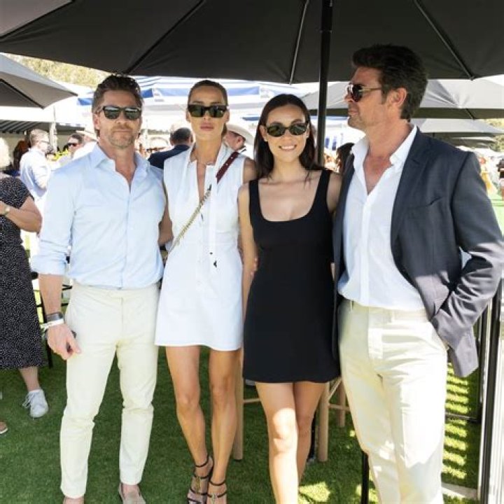 Karl Urban Girlfriend: A Deep Dive into His Love Life