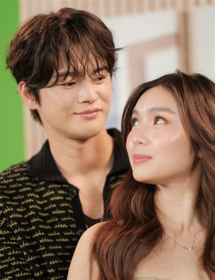 Seo In Guk Girlfriend: All You Need to Know About His Love Life