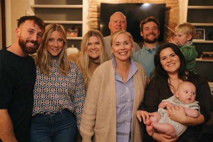 Unraveling the Heartwarming Story of Leanne Morgan's Family