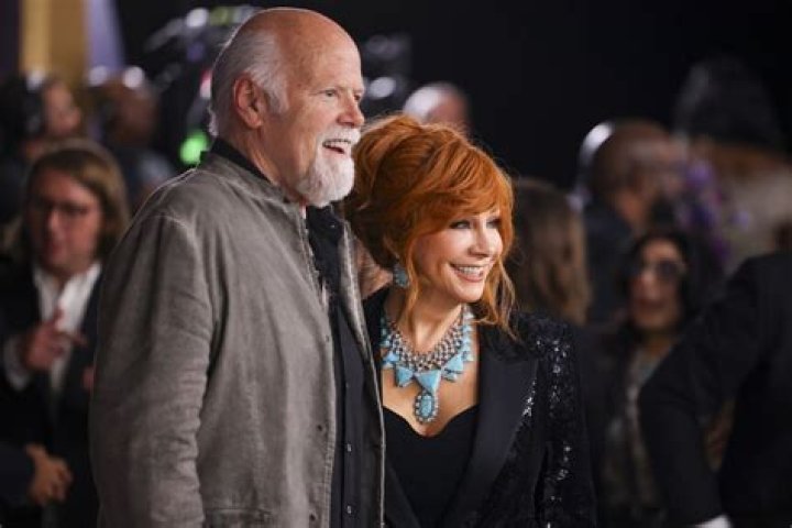 Unveiling the Mystery of Rex Linn's Teeth